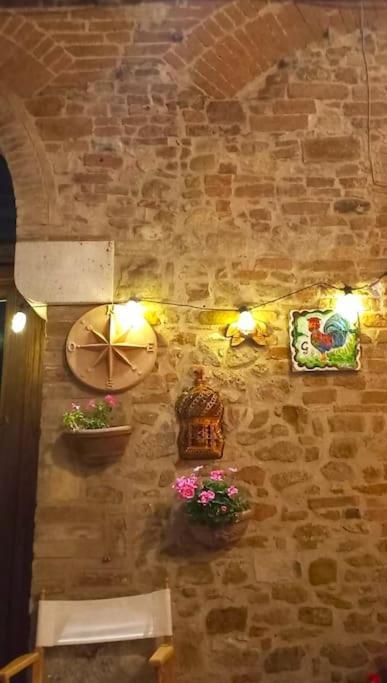 La Casa Del Gallo Radicondoli Экстерьер фото
